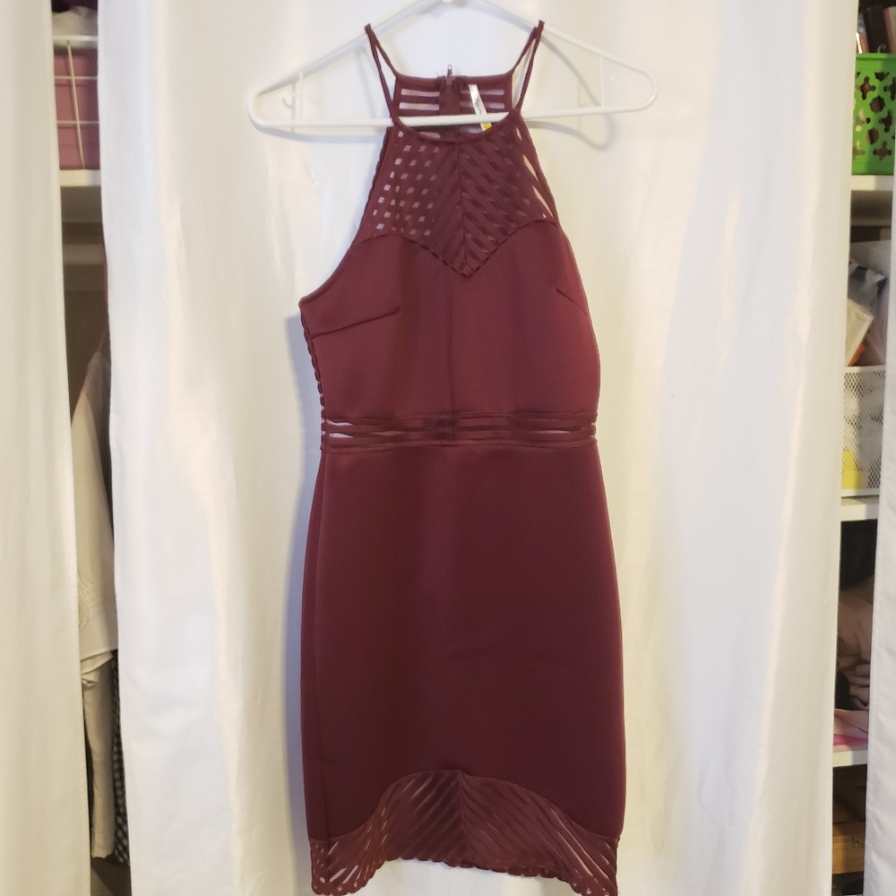 Bodycon sweetheart neckline dress